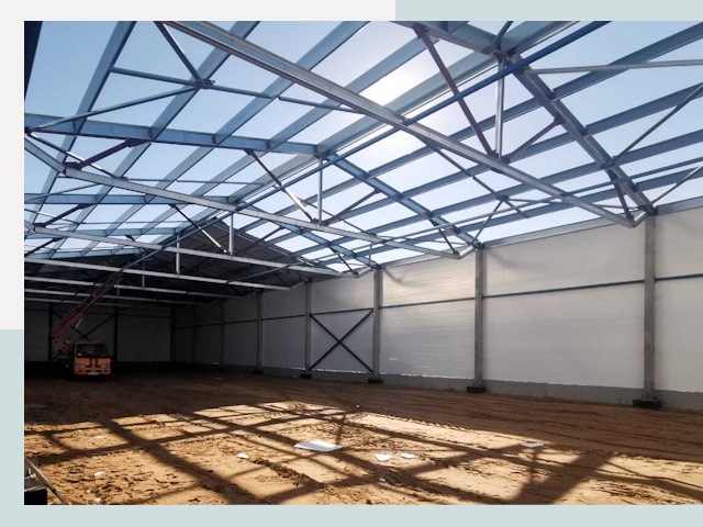 Строительство сенохранилищ в Великих Луке