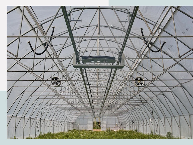 Строительство теплиц в Великих Луке