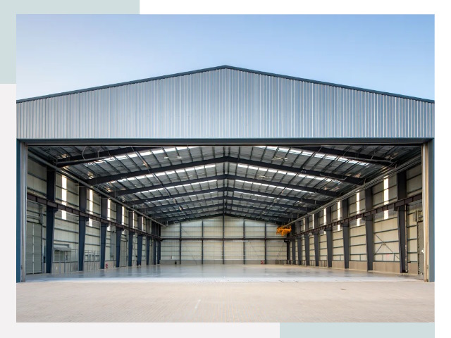 Большие ангары в Великих Луке