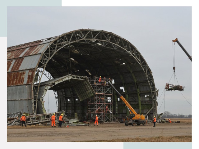 Демонтаж ангаров в Великих Луке