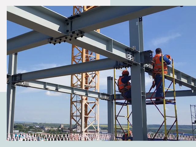 Монтаж металлоконструкций в Великих Луке