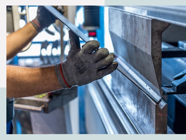 Гибка металла в Великих Луке